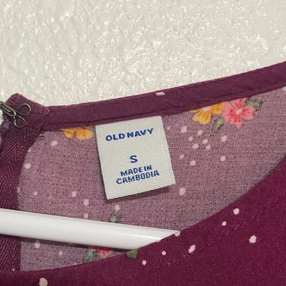 Old Navy Burgundy Floral Long Sleeve Dress - Picture 2 of 7